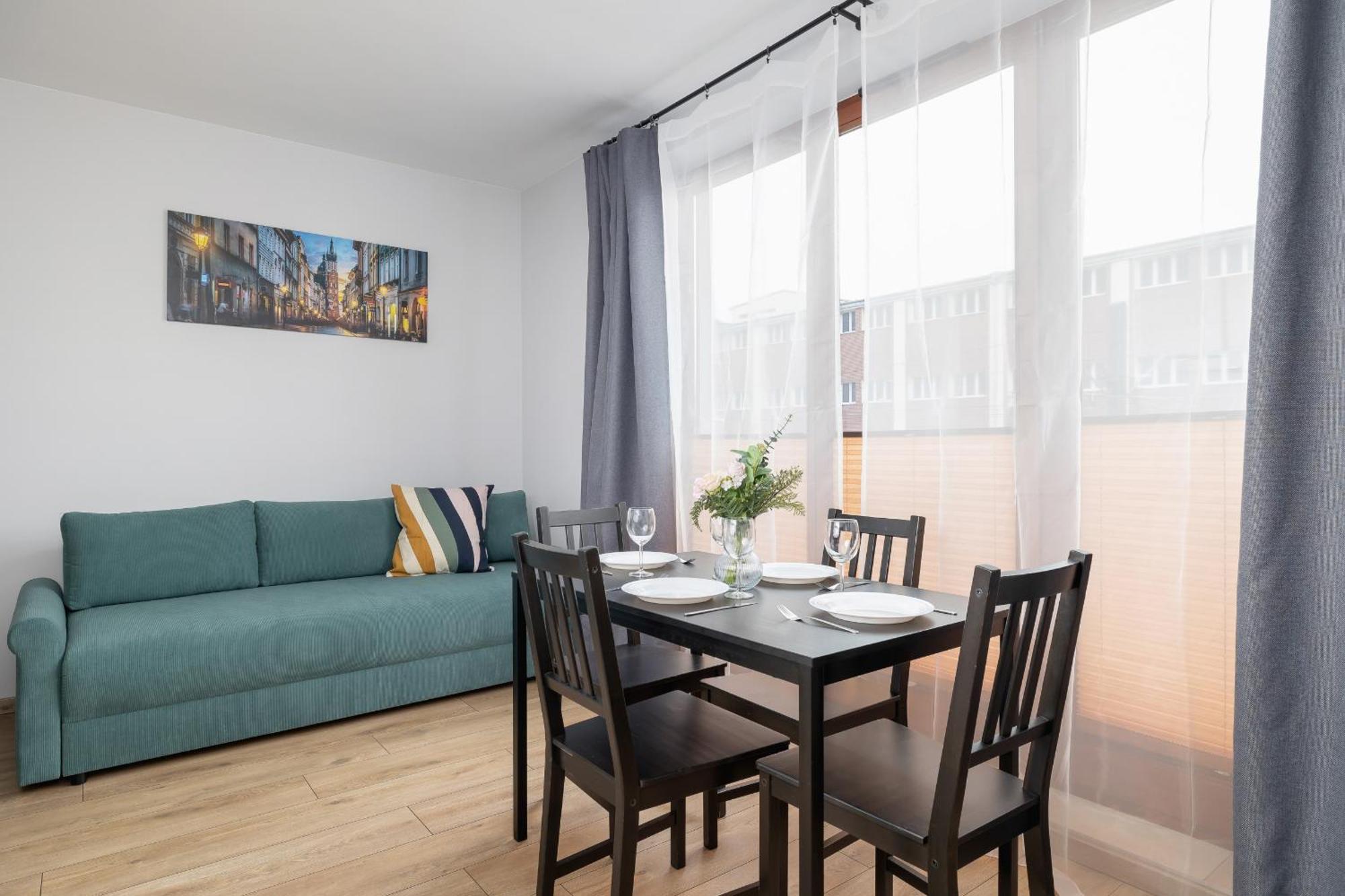 Stylish Apartment With Balcony & Parking Cracow By Noclegi Renters Cracovia Esterno foto