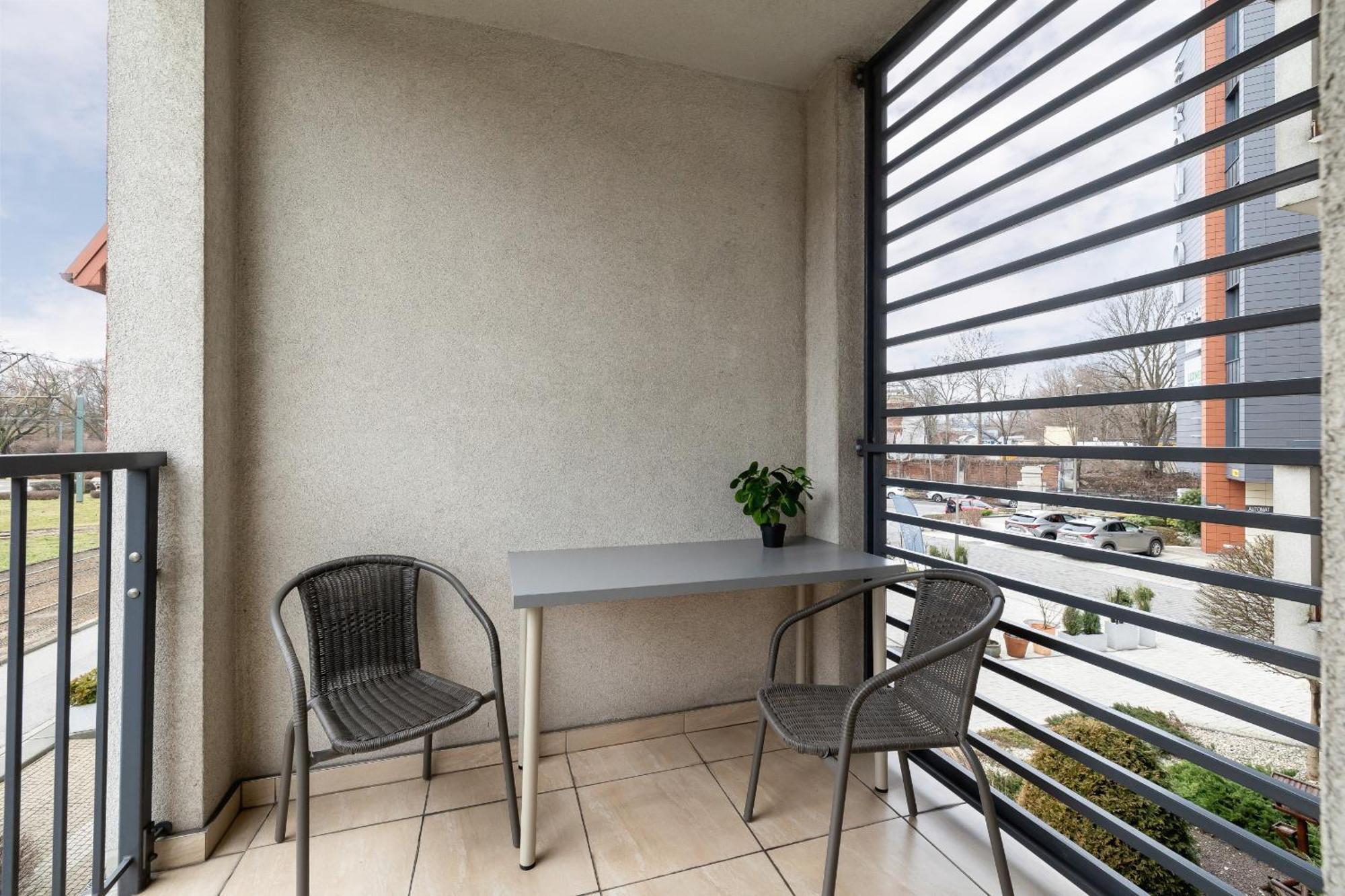 Stylish Apartment With Balcony & Parking Cracow By Noclegi Renters Cracovia Esterno foto